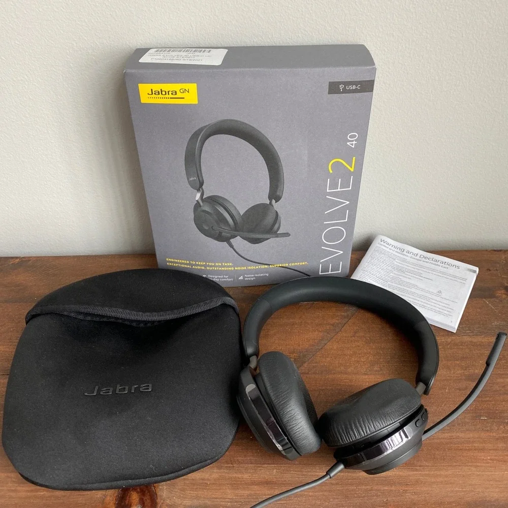 Jabra Evolve2 40 Wired USB-C UC Stereo Headset Black 24089-989-899
